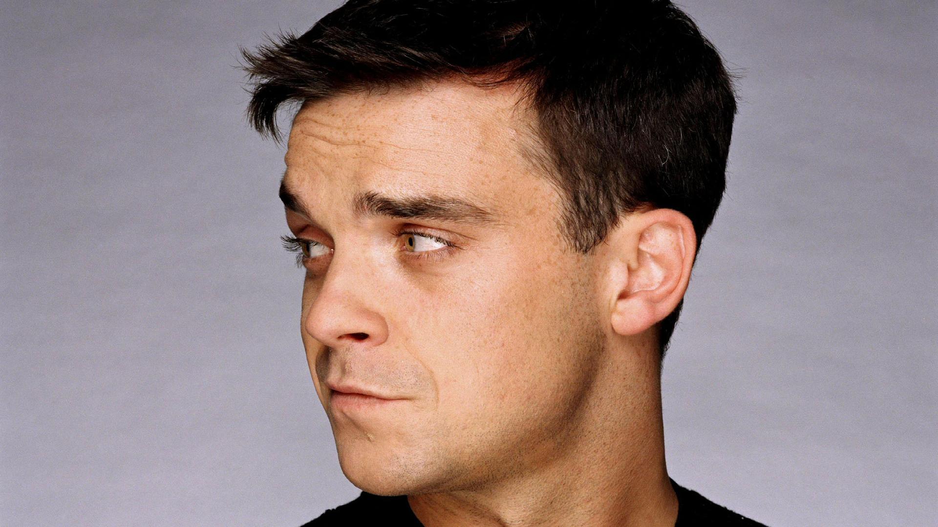 Photo:  Robbie Williams 10